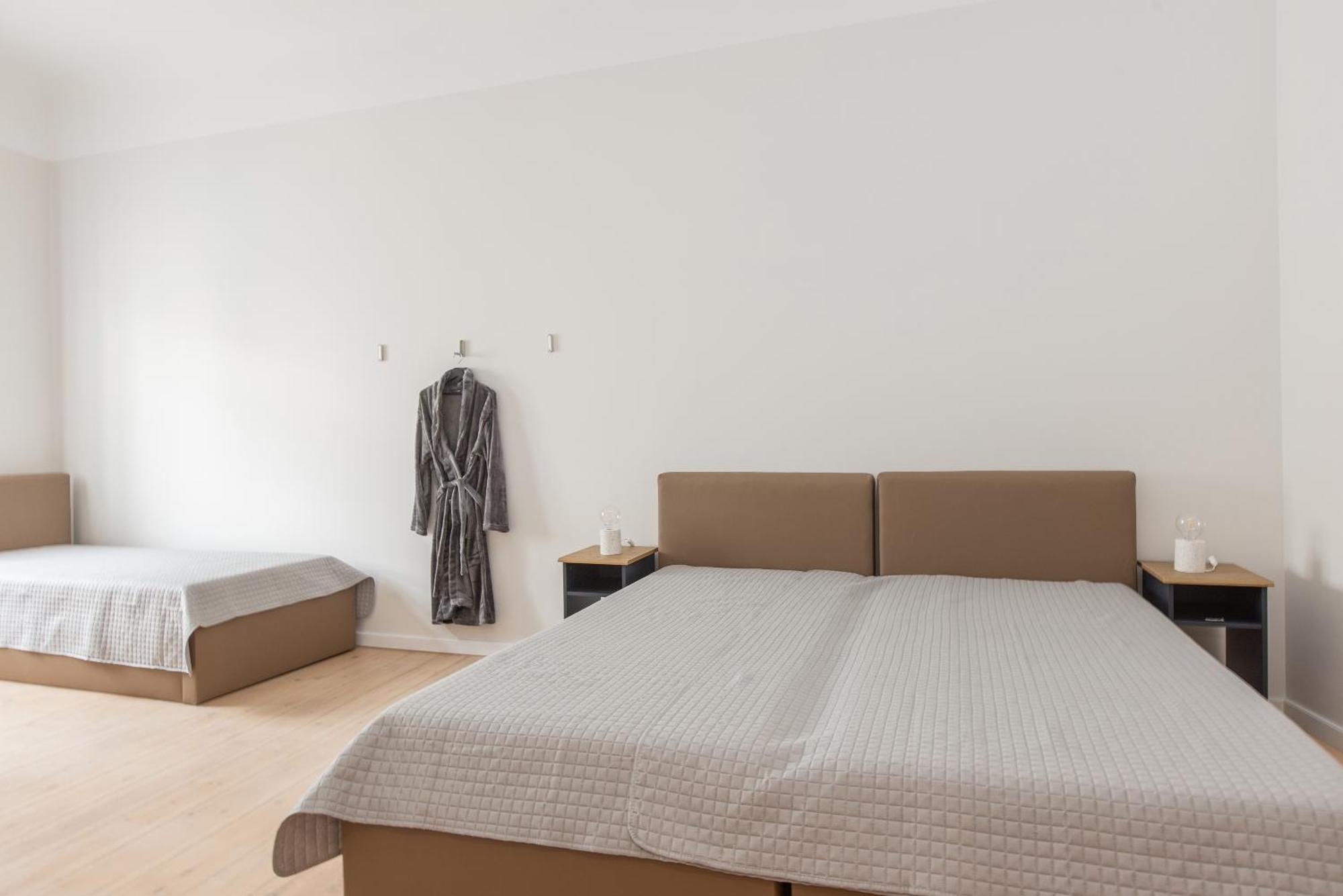 Large Vacation Apartments In The Old Town Riga Exterior foto